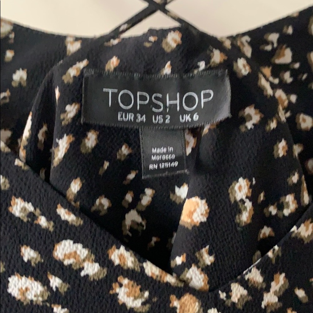 TOPSHOP Cross-Back Fall Dress - Picture 4 of 7